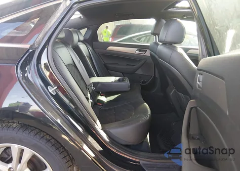 2018 Hyundai Sonata Sport z USA, uszkodzony, nr VIN 5NPE34AF3JH641512